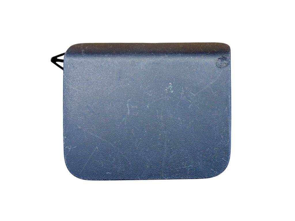 Tapa Tiron Delantero Nissan March 2014 - 2018 Original