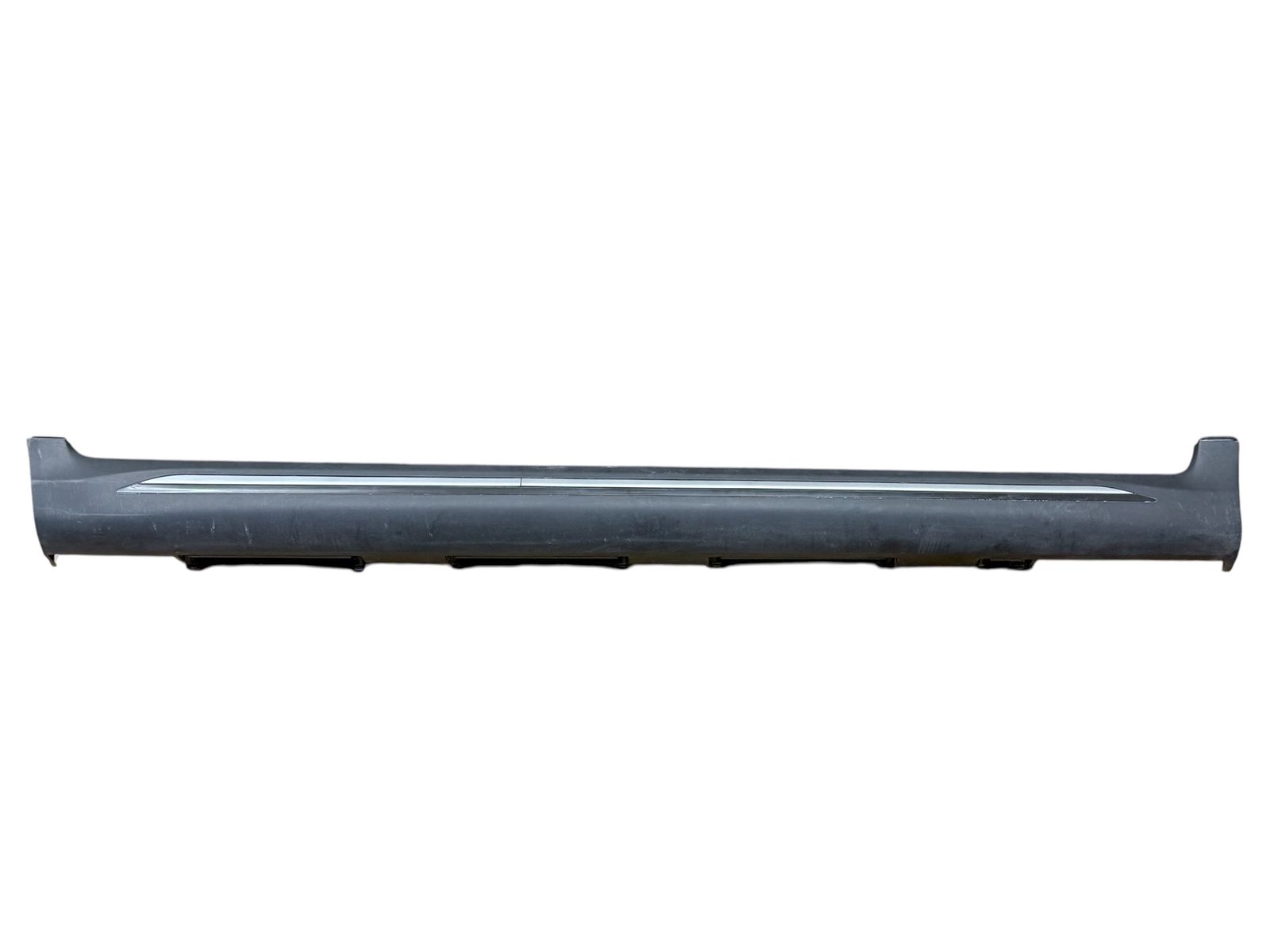 Estribo Lateral Derecho Chirey Tiggo 2 2023 - 2025